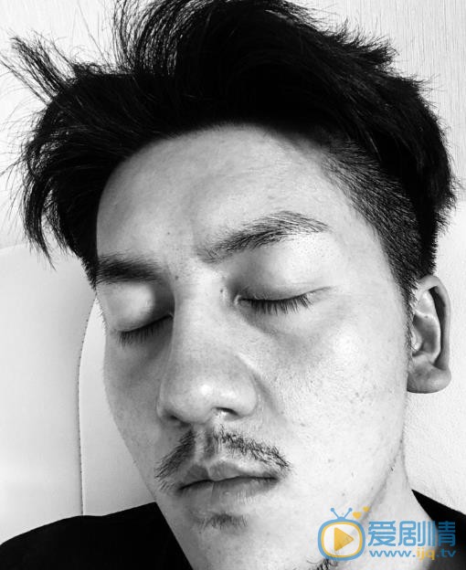 康磊生活照 康磊高清写真_康磊高清剧照