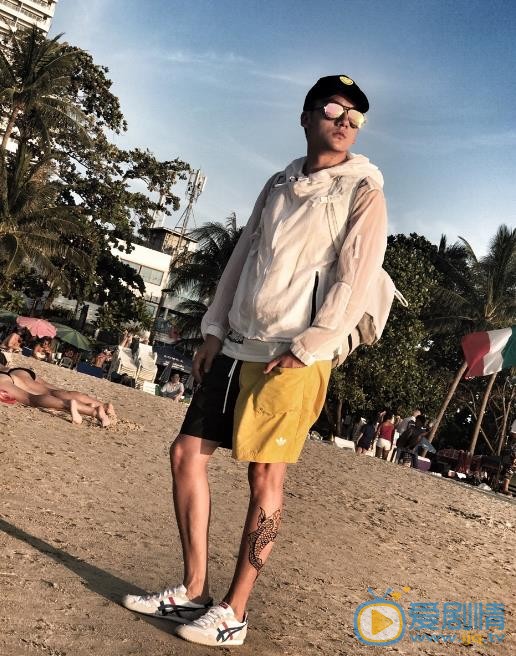 康磊生活照 康磊高清写真_康磊高清剧照