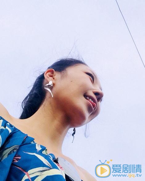 余思潞生活照 余思潞高清写真_余思潞高清剧照