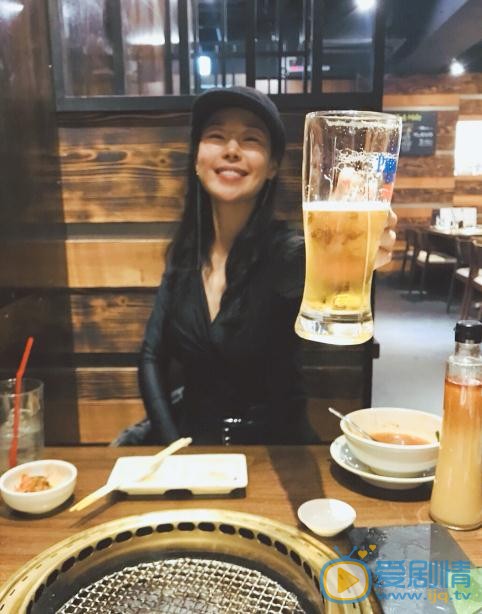余思潞生活照 余思潞高清写真_余思潞高清剧照