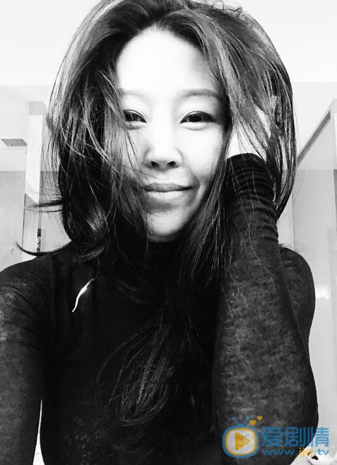 余思潞生活照 余思潞高清写真_余思潞高清剧照
