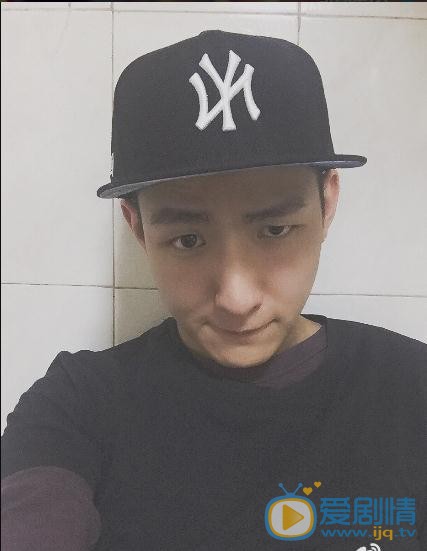张皓伦生活照写真 张皓伦高清写真_张皓伦高清剧照