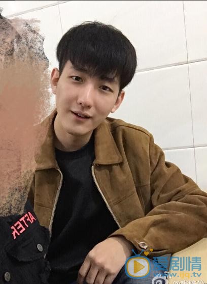 张皓伦生活照写真 张皓伦高清写真_张皓伦高清剧照