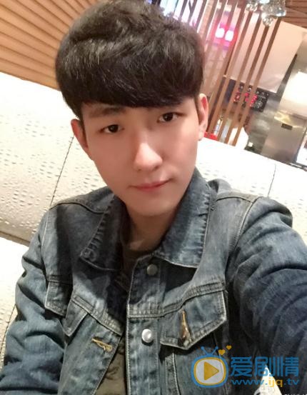 张皓伦生活照写真 张皓伦高清写真_张皓伦高清剧照
