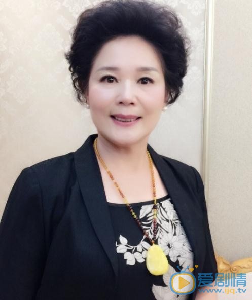 杨青生活照 杨青高清写真_杨青高清剧照