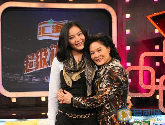杨青与人合照 杨青高清写真_杨青高清剧照