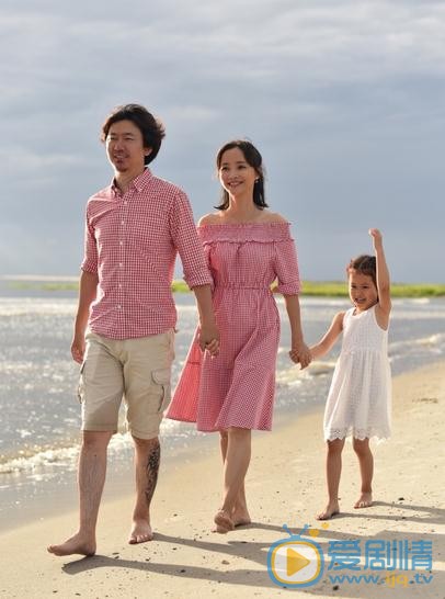 杨梅家人照 杨梅高清写真_杨梅高清剧照