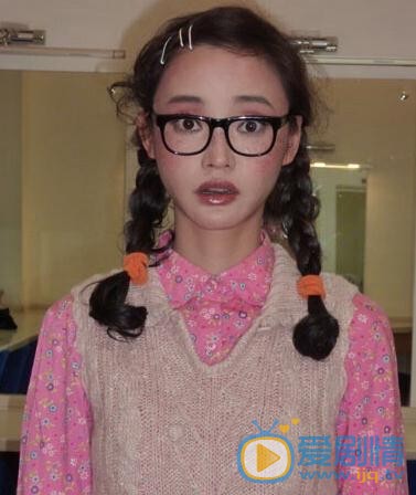 杨梅片场照 杨梅高清写真_杨梅高清剧照