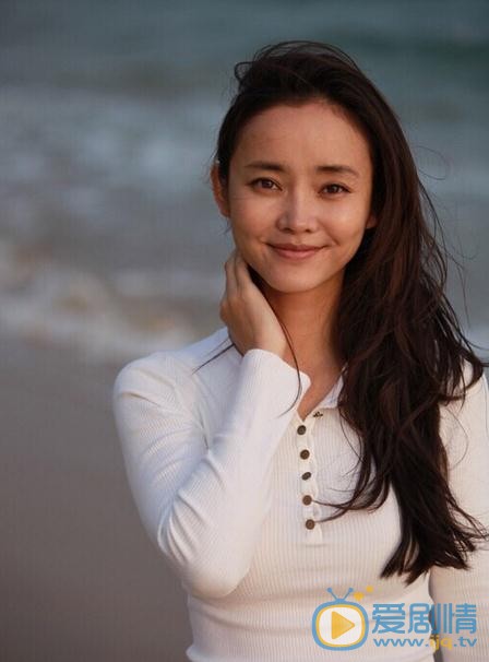 杨梅气质写真 杨梅高清写真_杨梅高清剧照