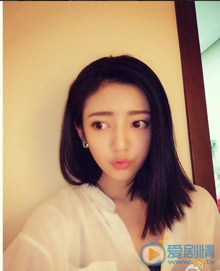 何瑞贤俏丽写真 何瑞贤高清写真_何瑞贤高清剧照