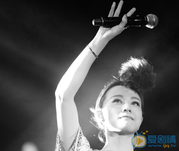 邓丽欣舞台照 邓丽欣高清写真_邓丽欣高清剧照