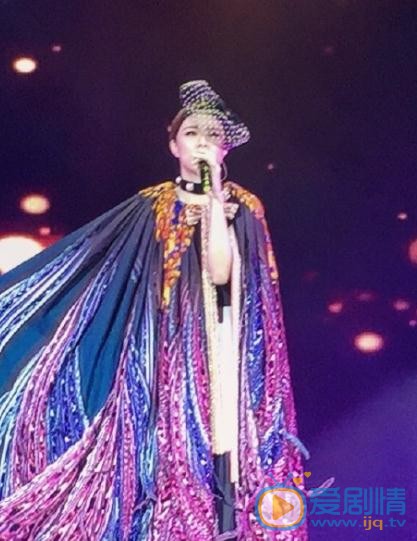 邓丽欣舞台照 邓丽欣高清写真_邓丽欣高清剧照