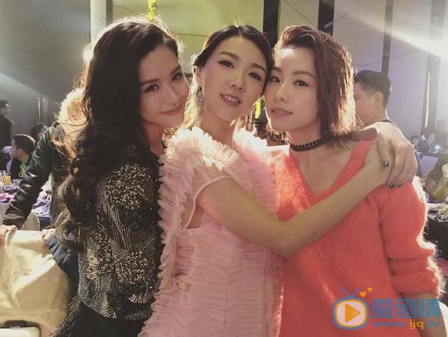 邓丽欣《分手再说我爱你》剧照 邓丽欣高清写真_邓丽欣高清剧照