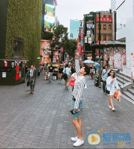 王艺霖街拍写真 王艺霖高清写真_王艺霖高清剧照