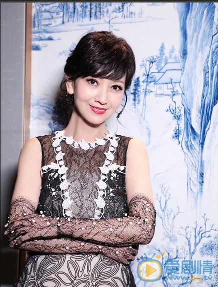赵雅芝晚礼服写真 赵雅芝高清写真_赵雅芝高清剧照