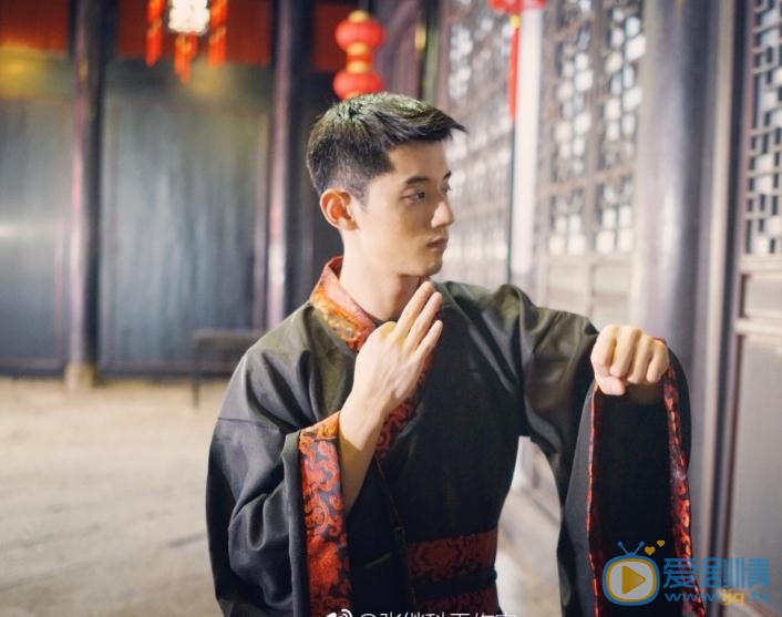 张继科参加活动写真 张继科高清写真_张继科高清剧照