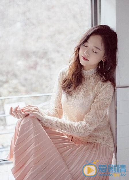 姜汉娜杂志画报 姜汉娜高清写真_姜汉娜高清剧照