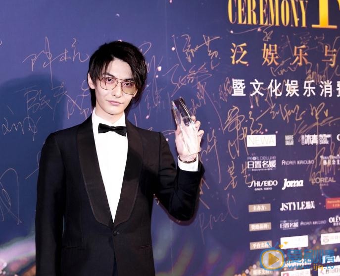 王瑞昌活动照 王瑞昌高清写真_王瑞昌高清剧照