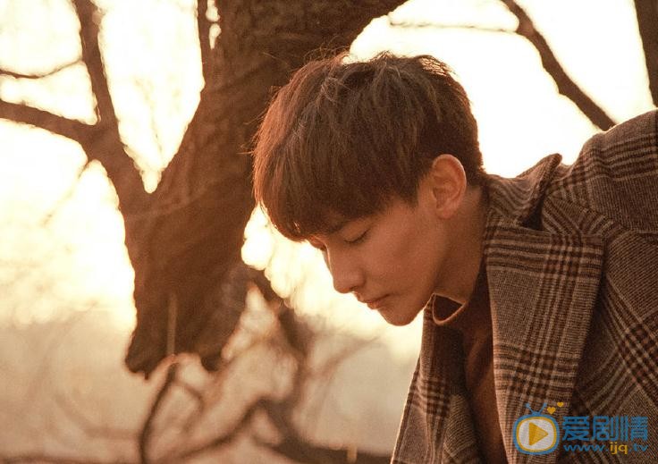 王瑞昌秋色写真 王瑞昌高清写真_王瑞昌高清剧照