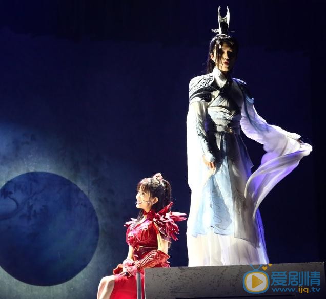 郑湫泓话剧照 郑湫泓高清写真_郑湫泓高清剧照