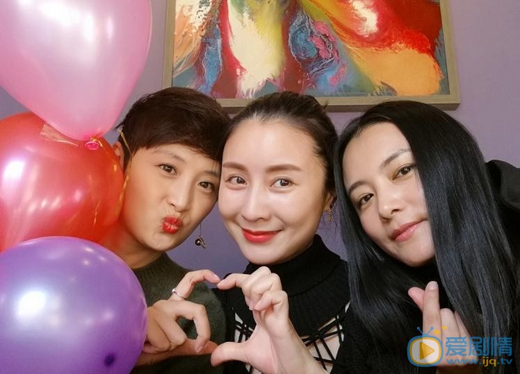 傅淼与人合照 傅淼高清写真_傅淼高清剧照
