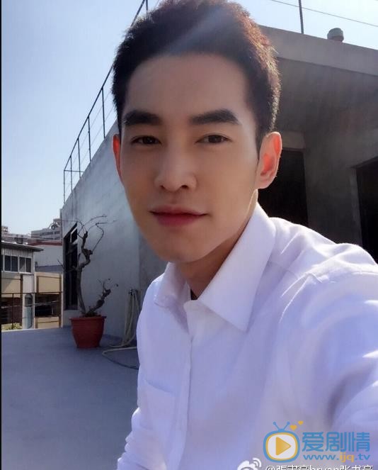 张书豪片场照 张书豪高清写真_张书豪高清剧照