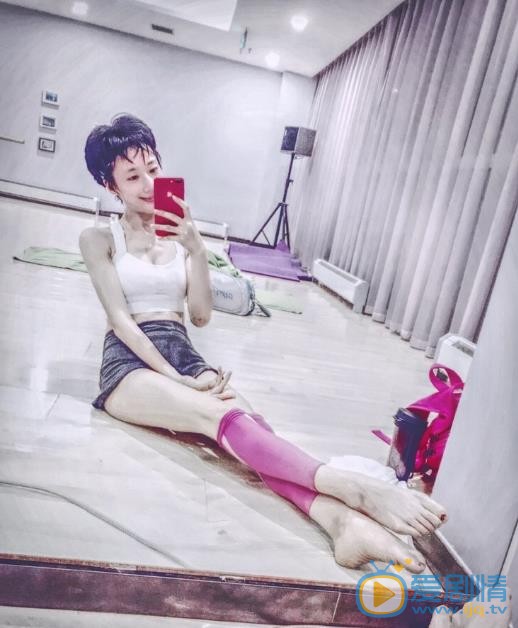 阎俊希健身照 阎俊希高清写真_阎俊希高清剧照