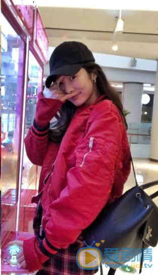 合伙人杨子是谁扮演的？杨子扮演者童苡萱个人资料、写真及生活照欣赏 