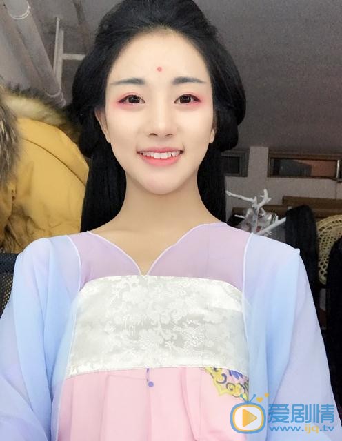 朱丽岚片场照 朱丽岚高清写真_朱丽岚高清剧照