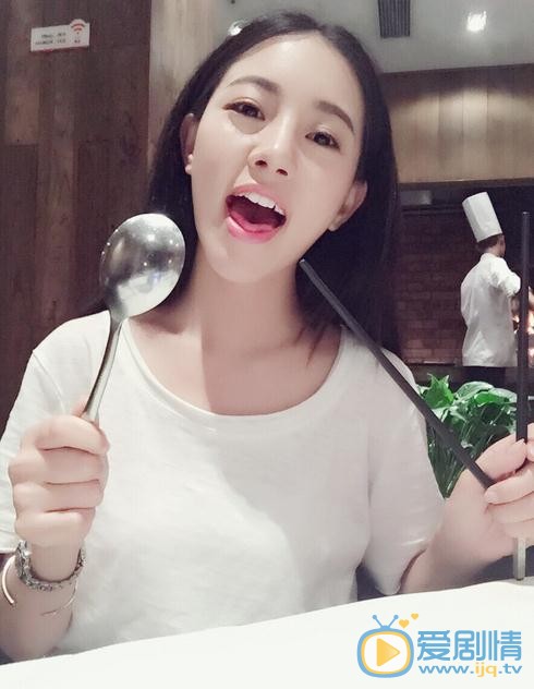 朱丽岚生活照 朱丽岚高清写真_朱丽岚高清剧照