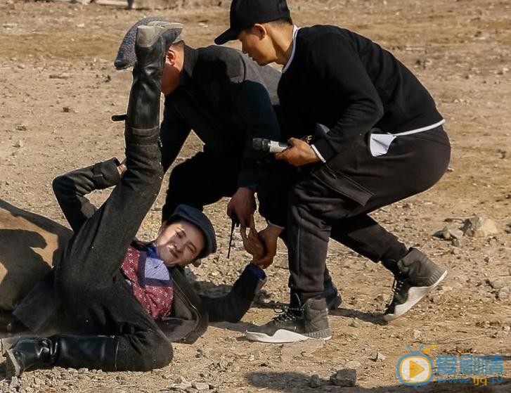 隋俊波片场照 隋俊波高清写真_隋俊波高清剧照