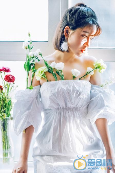 古筝花儿写真 古筝高清写真_古筝高清剧照