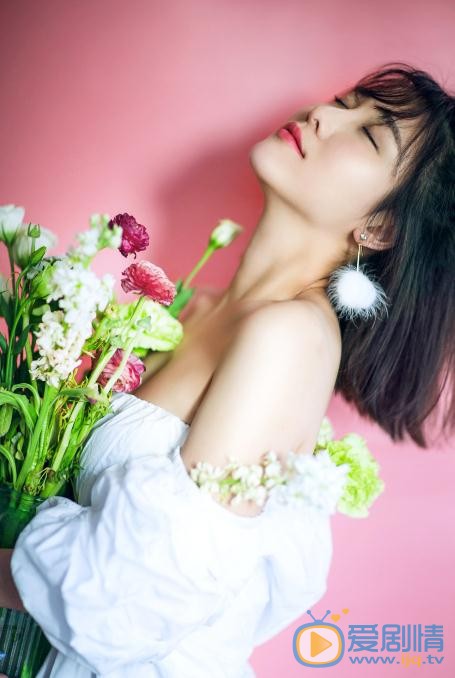 古筝花儿写真 古筝高清写真_古筝高清剧照