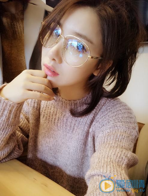 古筝生活照 古筝高清写真_古筝高清剧照