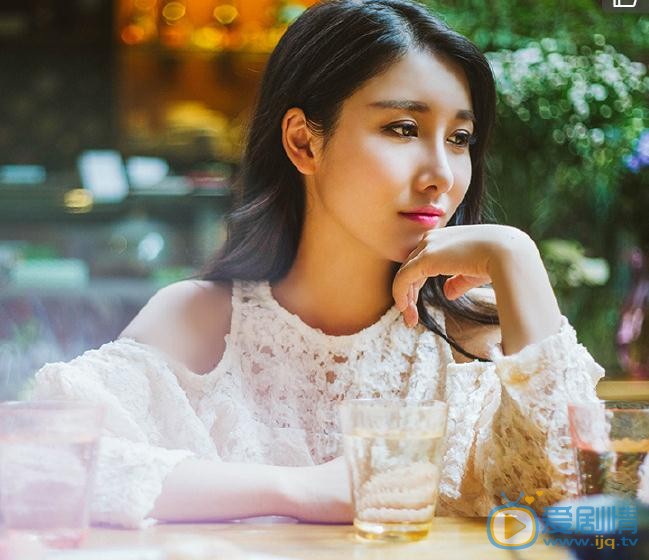 古筝花儿写真 古筝高清写真_古筝高清剧照