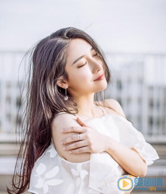 古筝气质写真 古筝高清写真_古筝高清剧照