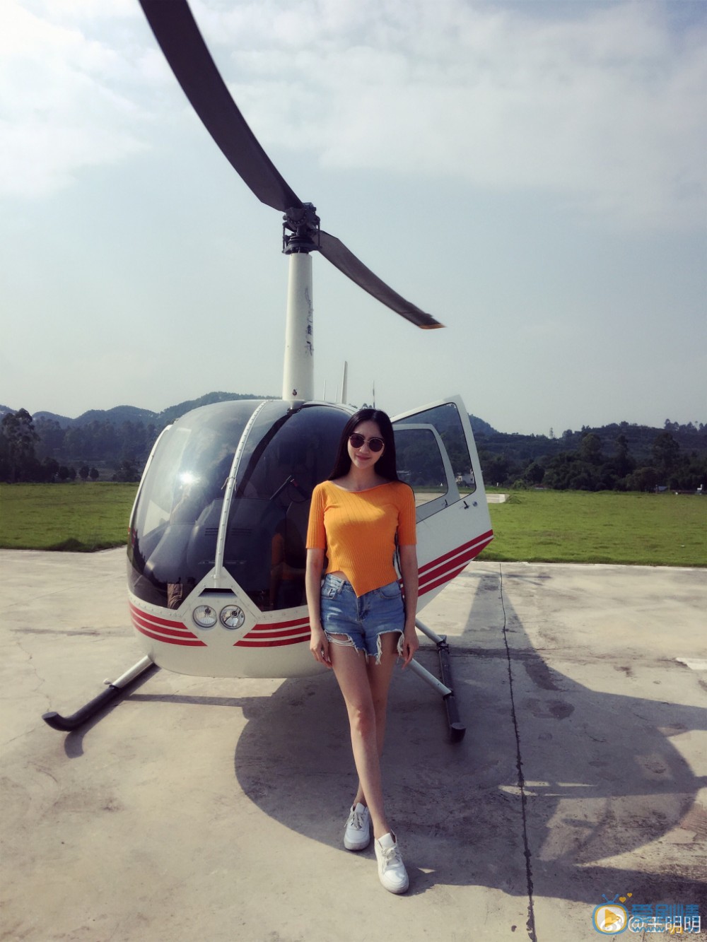 王明明街拍照写真 王明明高清写真_王明明高清剧照