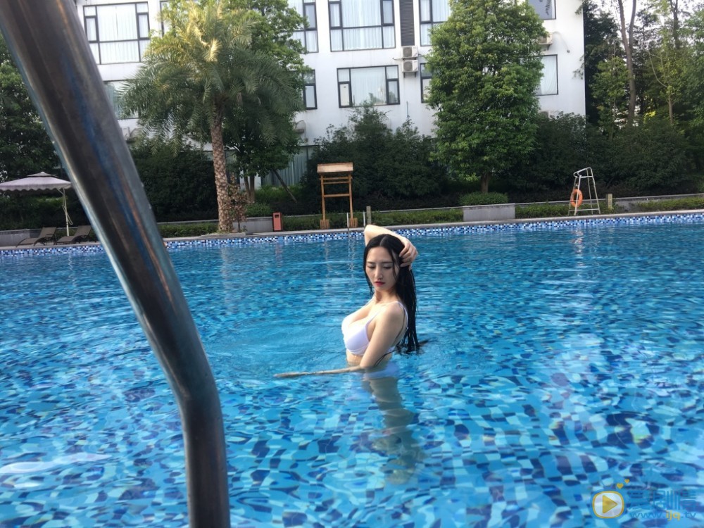 王明明泳装照写真 王明明高清写真_王明明高清剧照