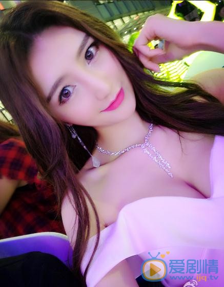 王明明文艺照写真 王明明高清写真_王明明高清剧照