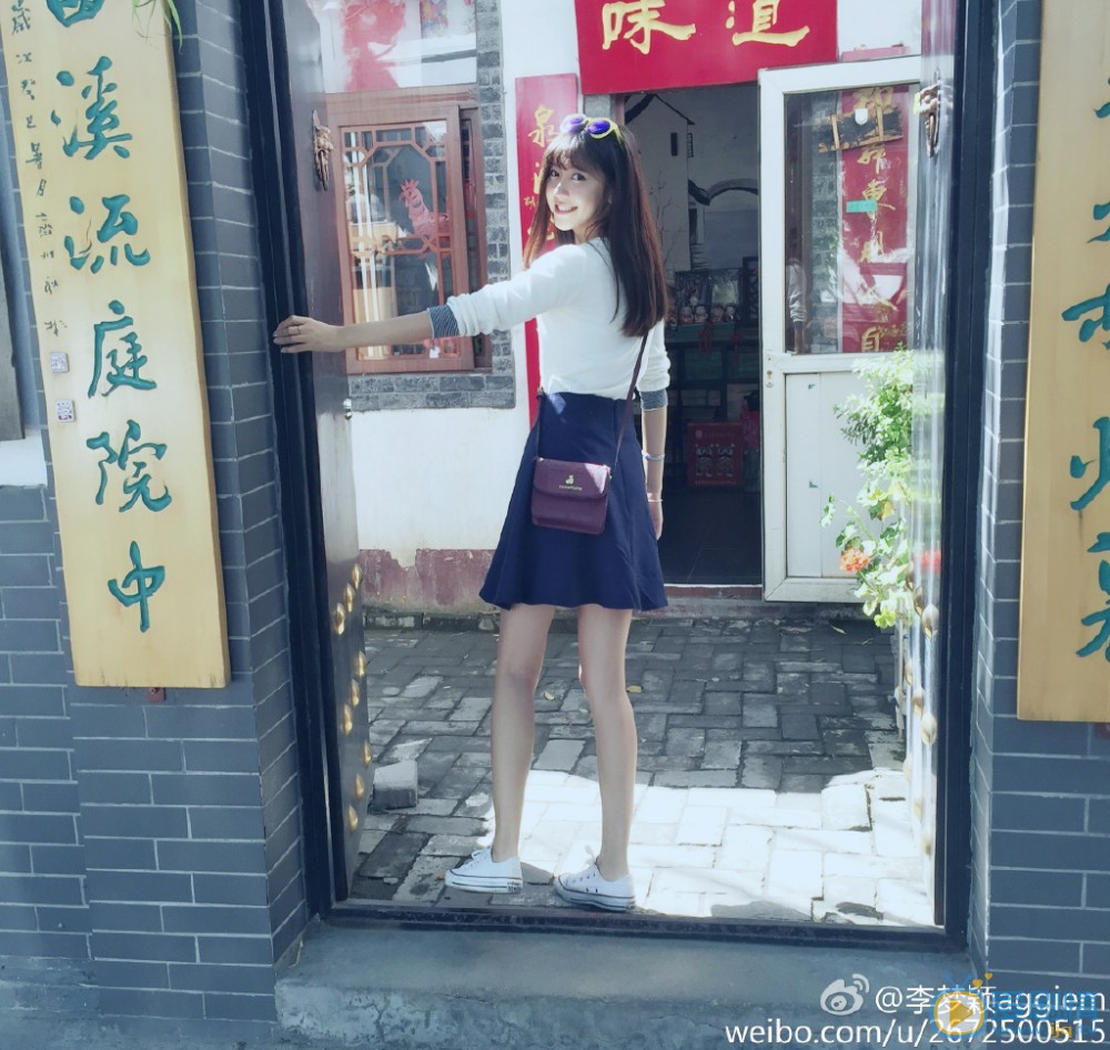 李梦颖街拍照写真 李梦颖高清写真_李梦颖高清剧照