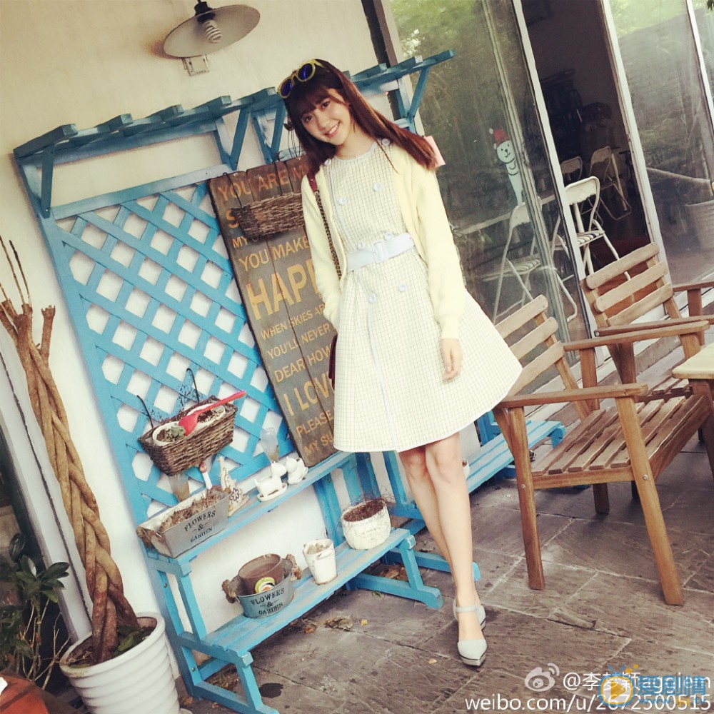 李梦颖街拍照写真 李梦颖高清写真_李梦颖高清剧照