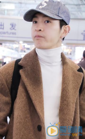 马伯骞街拍写真 马伯骞高清写真_马伯骞高清剧照