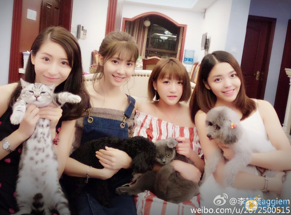 李梦颖家人合照写真 李梦颖高清写真_李梦颖高清剧照