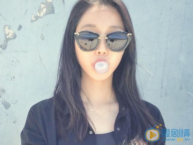 李思函生活照 李思函高清写真_李思函高清剧照