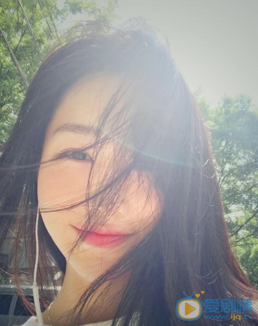 李思函生活照 李思函高清写真_李思函高清剧照