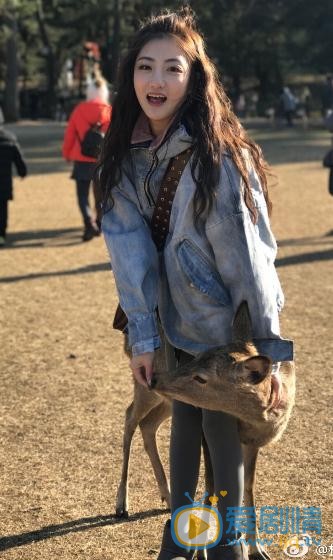 杜憬仪街拍写真 杜憬仪街拍写真