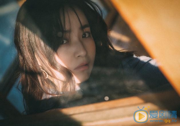 蒋毓玮夏日写真 蒋毓玮高清写真_蒋毓玮高清剧照