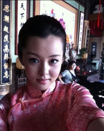 刘一含片场照 刘一含高清写真_刘一含高清剧照