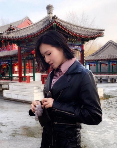 杨亭旅游照 杨亭高清写真_杨亭高清剧照