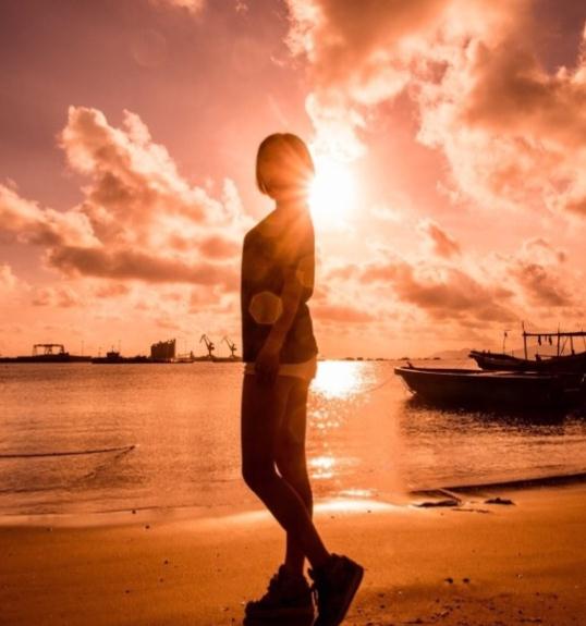 杨亭异域风情写真 杨亭高清写真_杨亭高清剧照